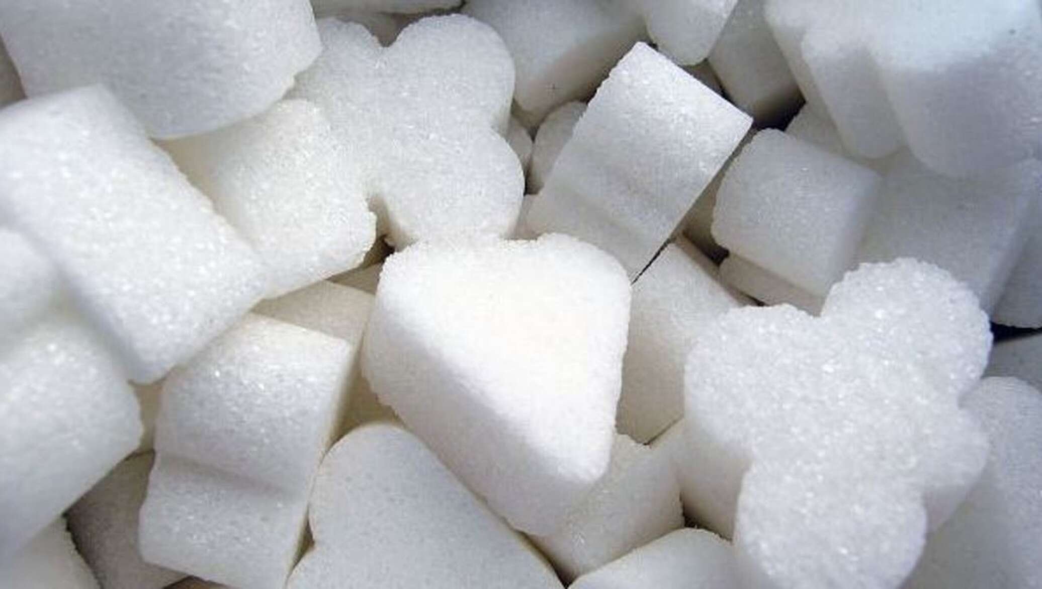Самый простой сахар. Тростниковый сахар рафинад. Сахарная промышленность. Кубики сахара. Сахар кусковой.