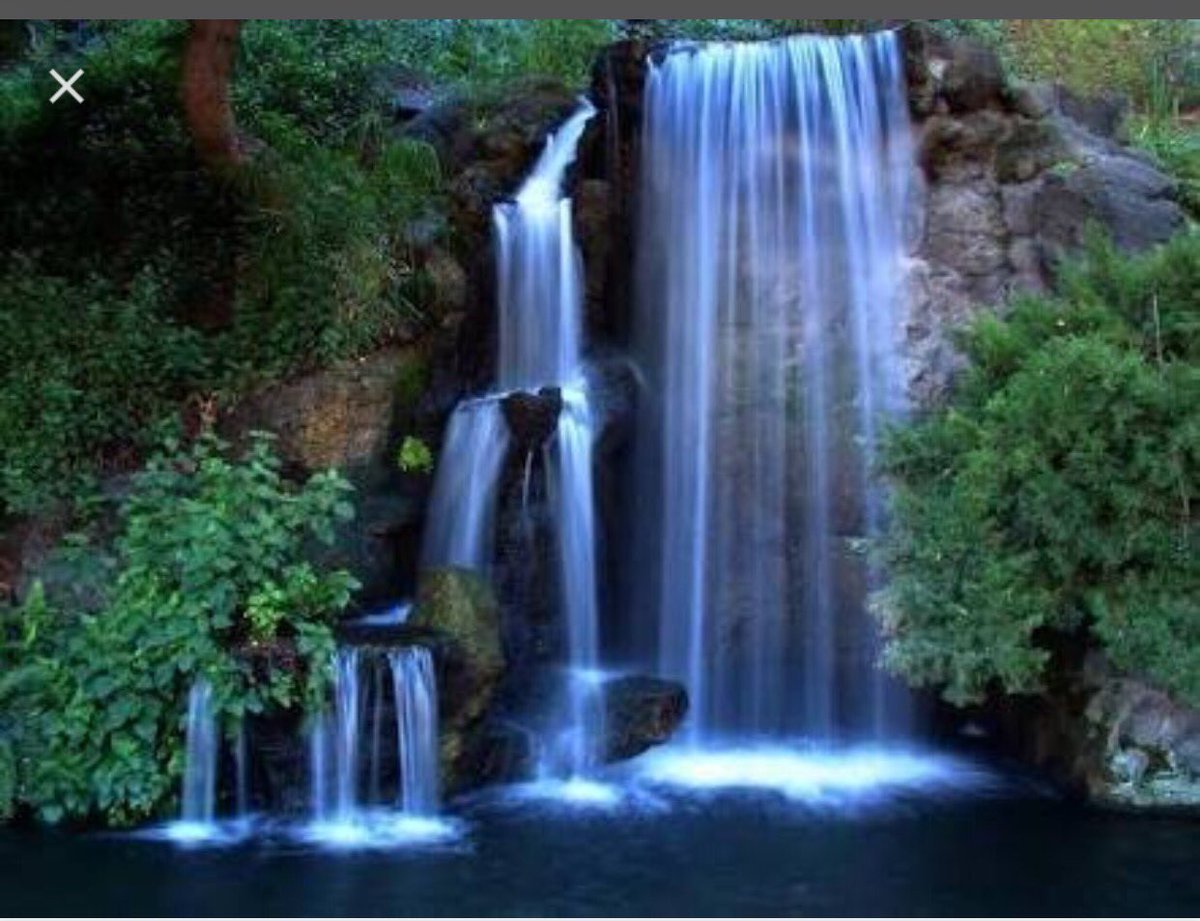 Красивые движущиеся картинки. Движущиеся водопады. Водопад анимация. Водопады красивые и живые. Красивый водопад движущийся.