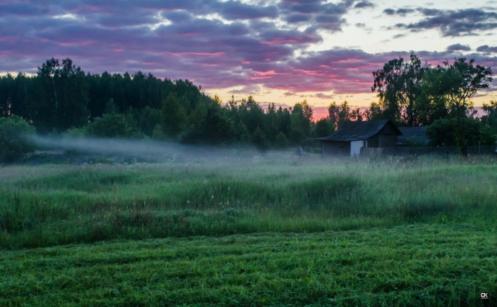 Туман летом в деревне