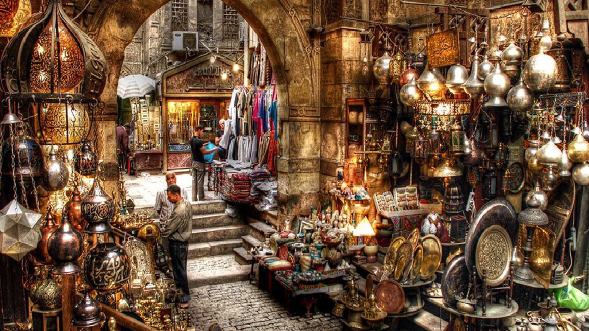 Старый город базар. Рынок Хан-Эль-Халили. Базар Хан Эль Халили. Хан Эль Халили Каир. Рынок Хан Эль-Халили в Каире.