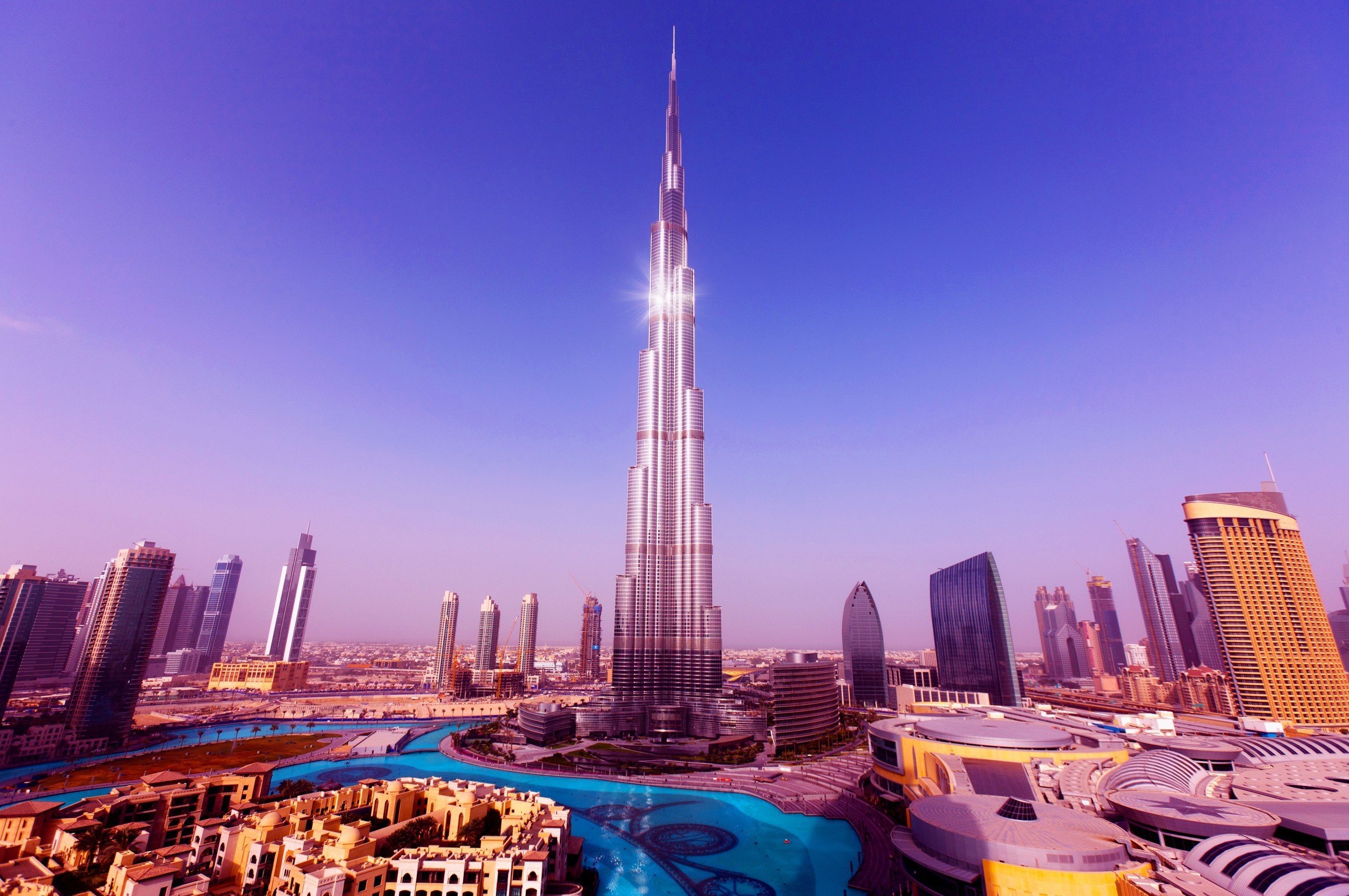 Uae cities. Бурдж-Халифа Дубай. Башня Бурдж Халифа в Дубае. Небоскреб Бурдж-Халифа (ОАЭ, Дубай). Бурдб кзалифа.