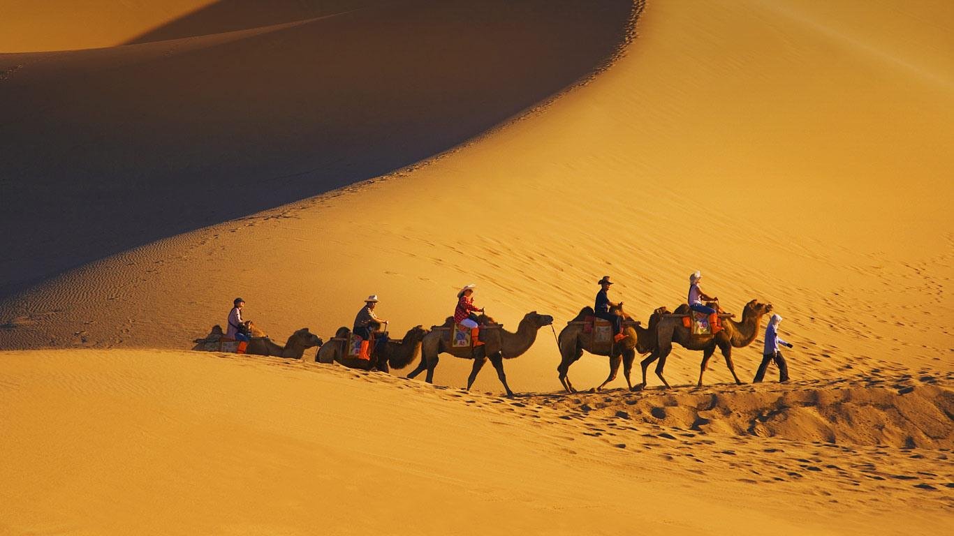 Мой караван без всякого. Великий шелковый путь Караван. Шелковый путь пустыня. Караван верблюдов Великого шёлкового пути. Туркменистан пустыня Караван.