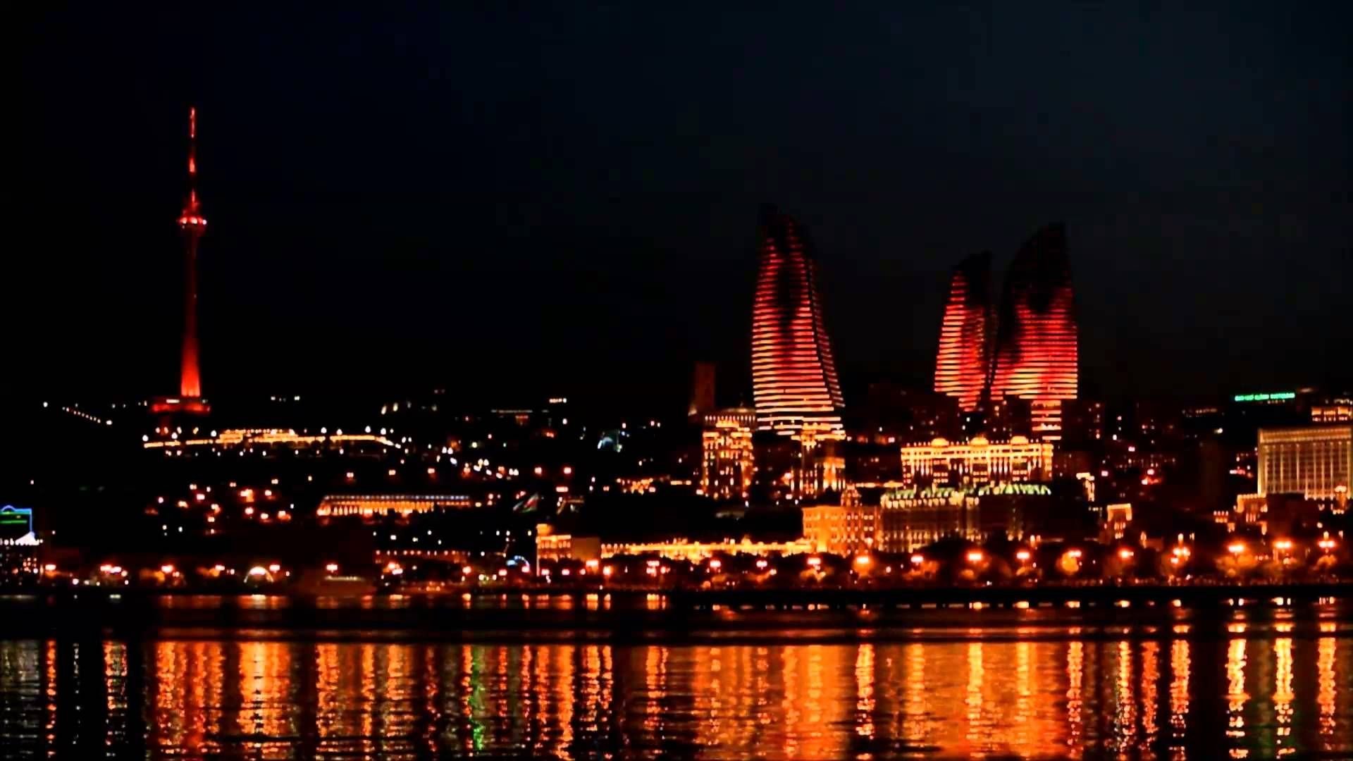 Нижний азербайджан. Пламенные башни Азербайджан. Пламенеющие башни Баку. Пылающие башни Баку. Пламенные башни Flame Towers.