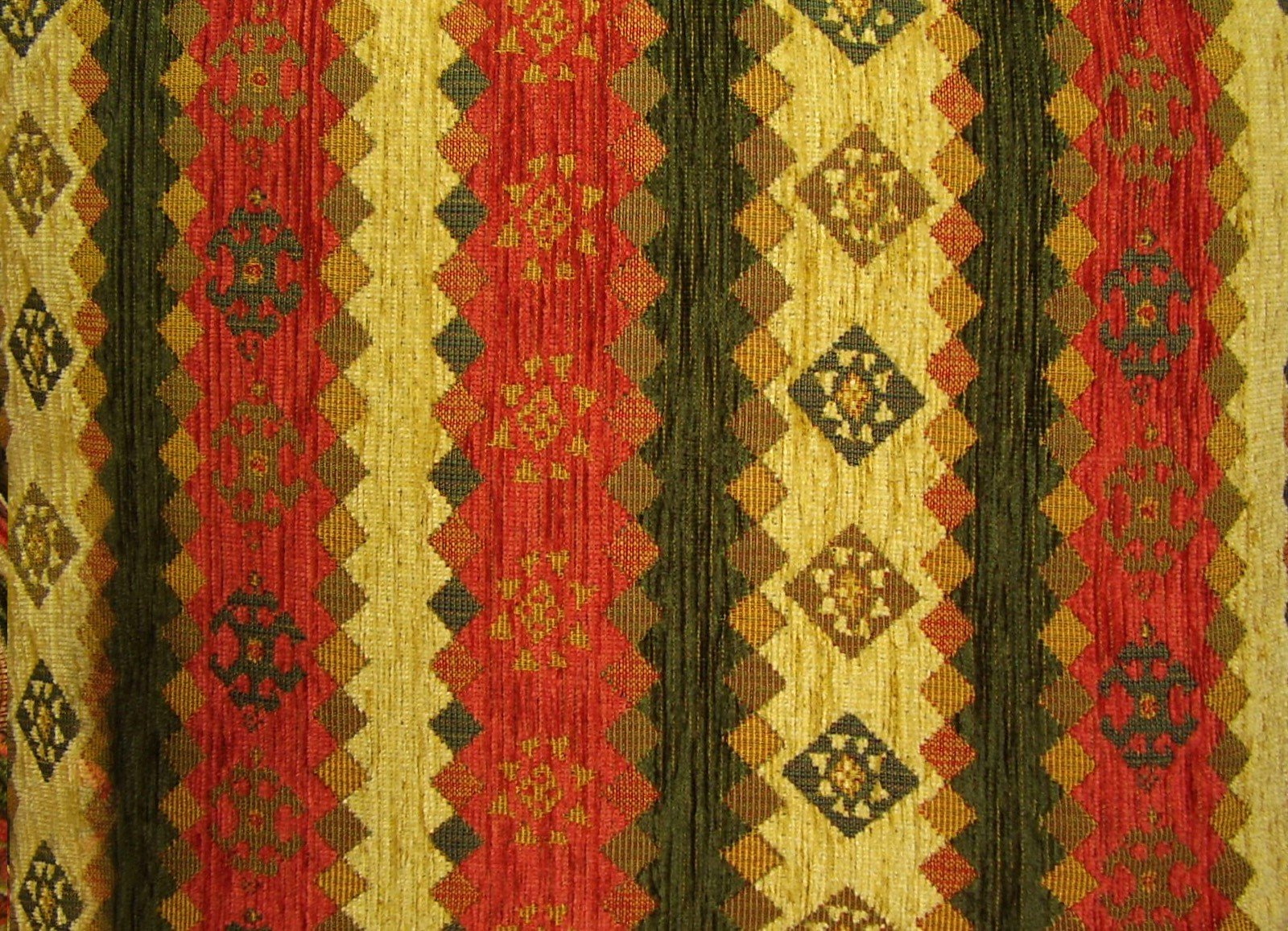 Пестрая ткань. Орнамент на ткани. Текстура ткани. Этнические ткани. Ткань с этническим орнаментом.