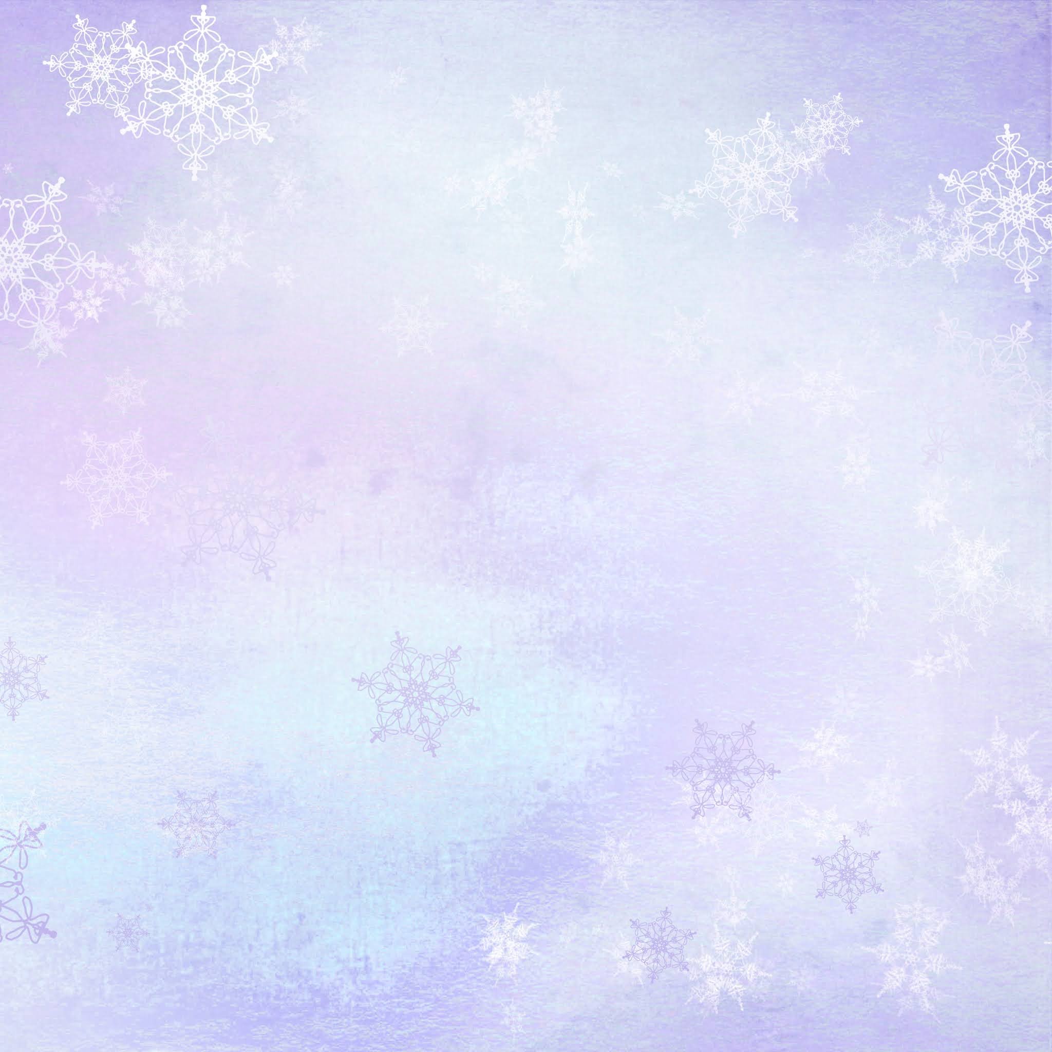 Фиолетовый фон со снежинками