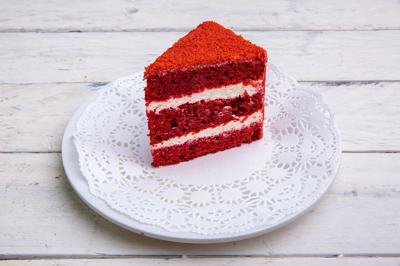 Add a Touch of Passion to Your Baking with This Deep Red Velvet Cake Recipe!