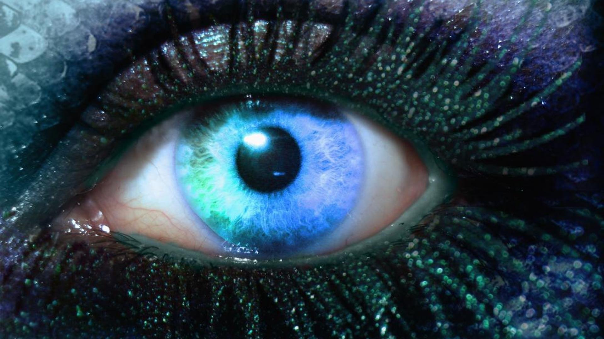 Магические глазки. Магический глаз. Глаза фэнтези. Голубые глаза. Сине зеленые глаза.