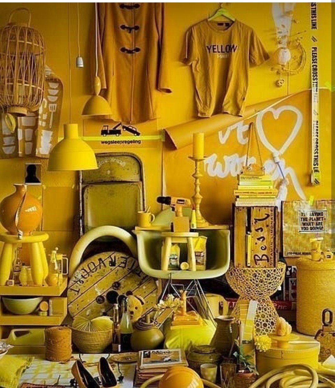 Желтые вещи
