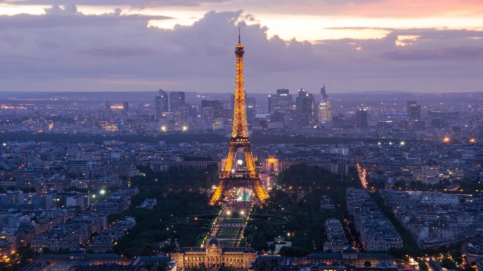 Франция Париж Эйфелева башня