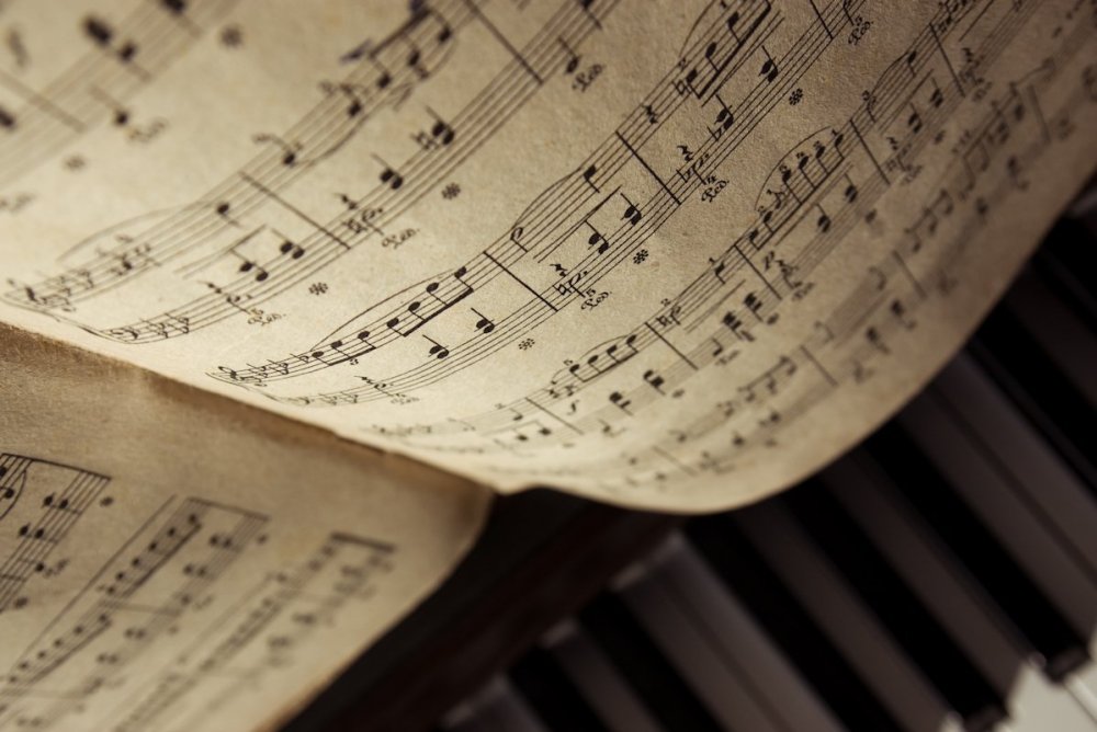 Красивый нотный лист