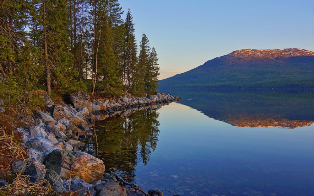 Кольский полуостров озеро Имандра