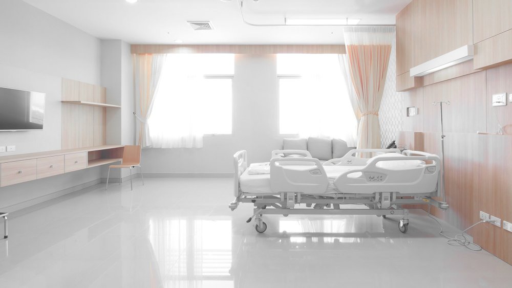Белая комната больница