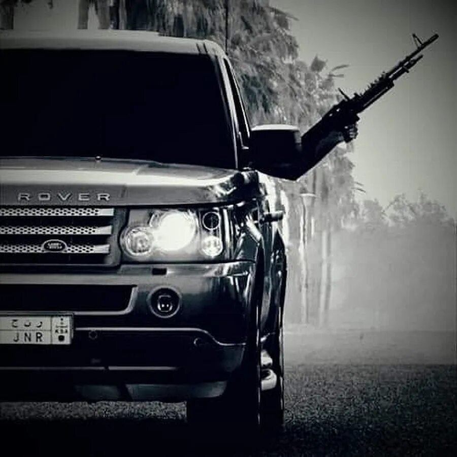 Рендж Ровер бандит