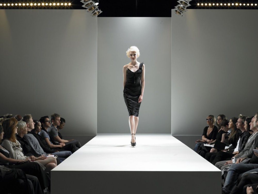 Модельный подиум