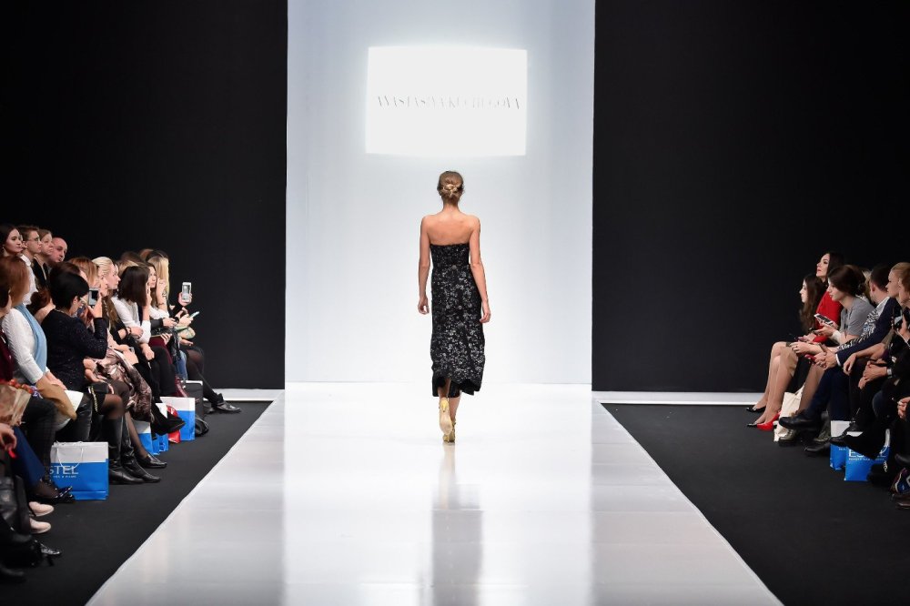 Модный показ фон