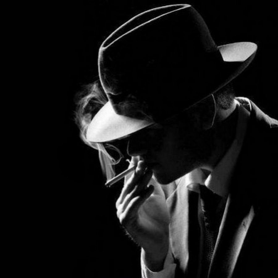 Мужчина в шляпе