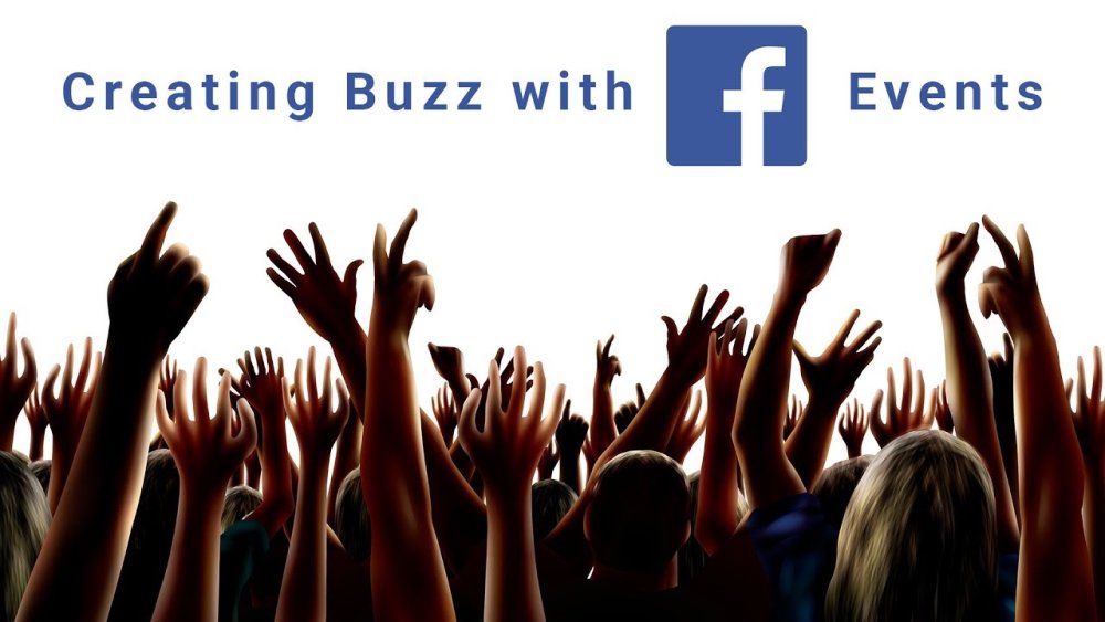 Толпа с поднятыми руками