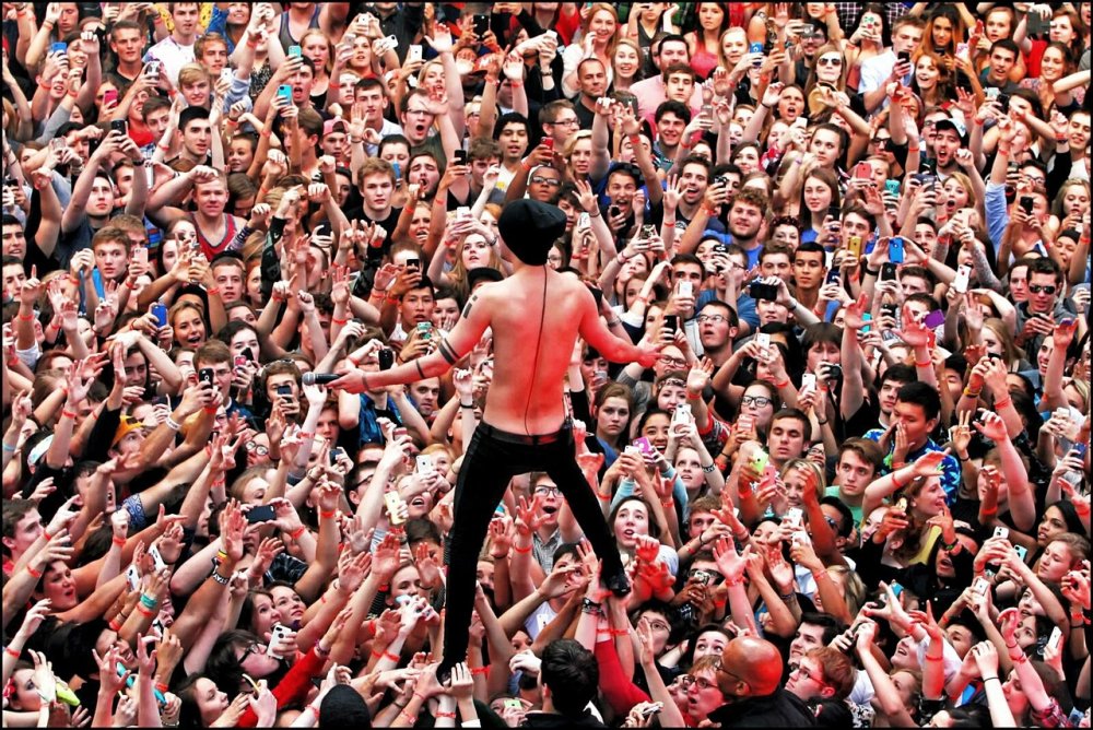 Прыжок в толпу