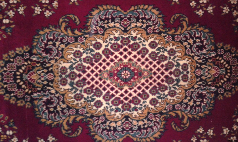 Бабушкин ковер на стене