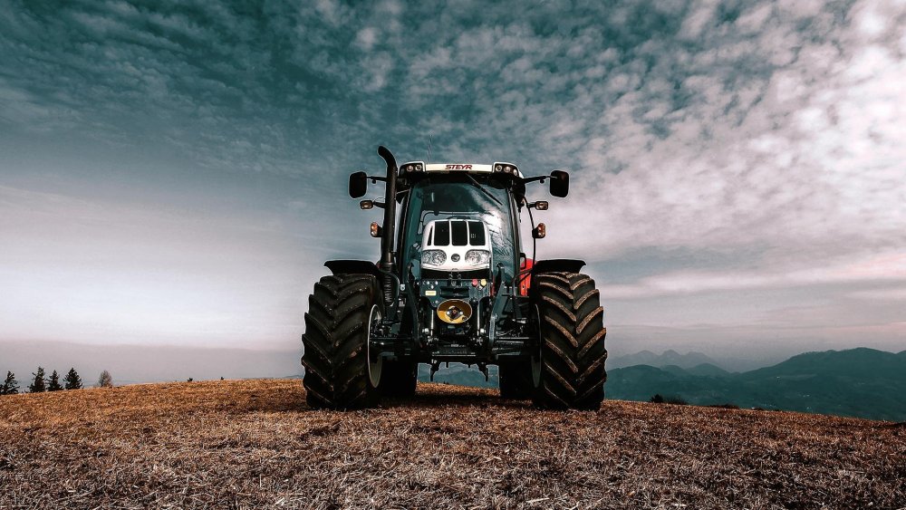 Трактор Мазелов