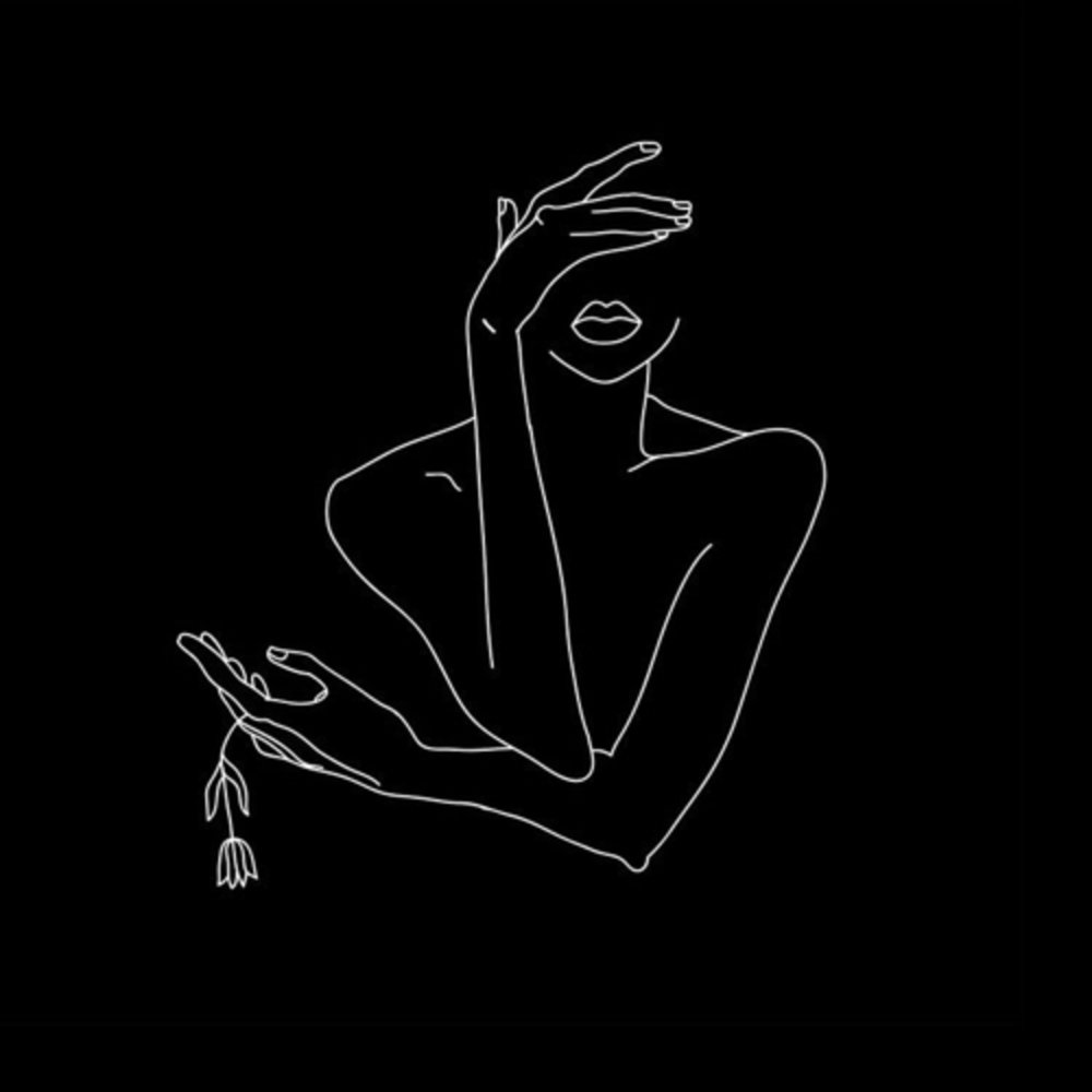 Силуэт на черном фоне