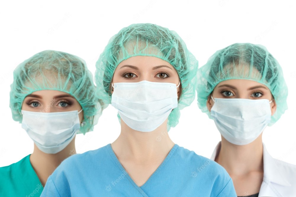 Панорама людей в медицинских масках