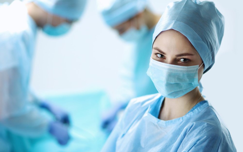 Хирургическая операция арт