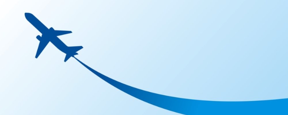 Силуэт самолета в небе