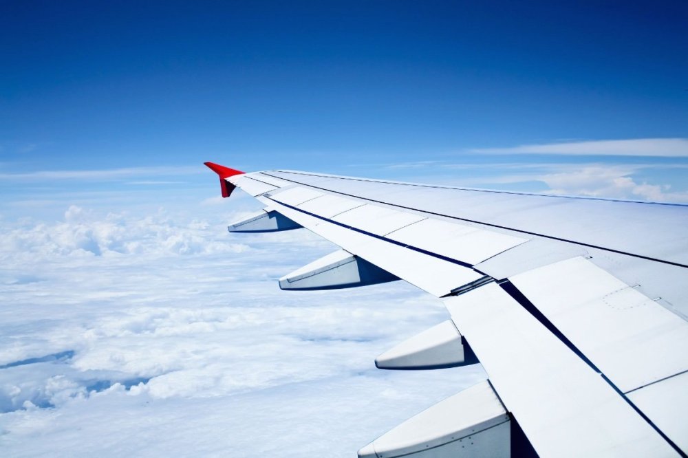 Крыло самолета
