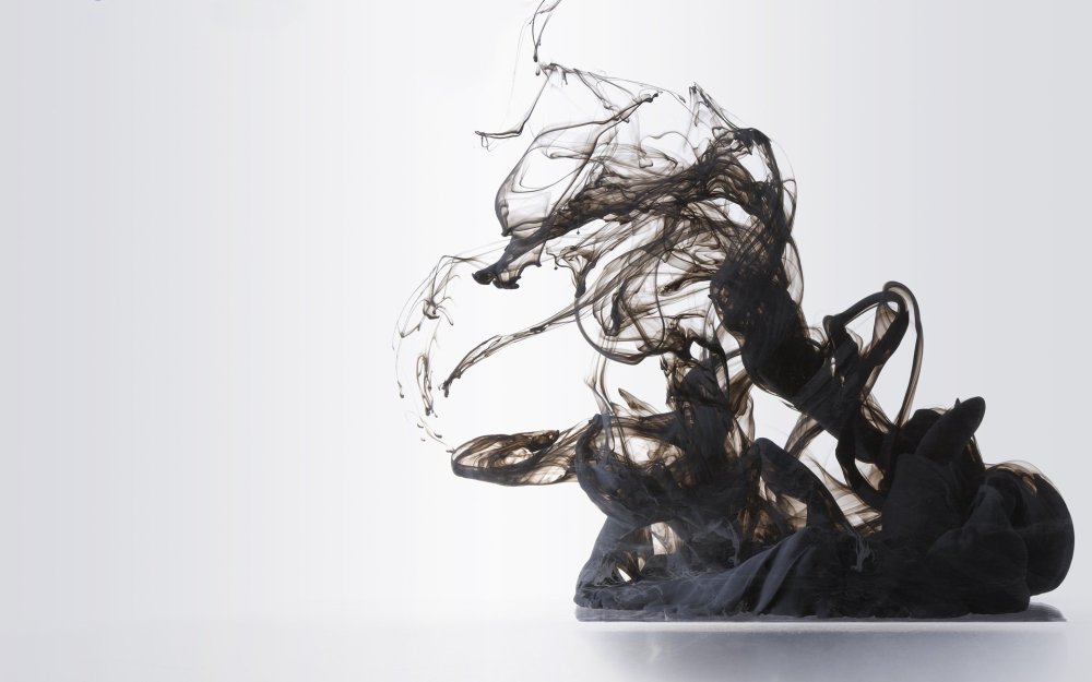 Черная краска в воде