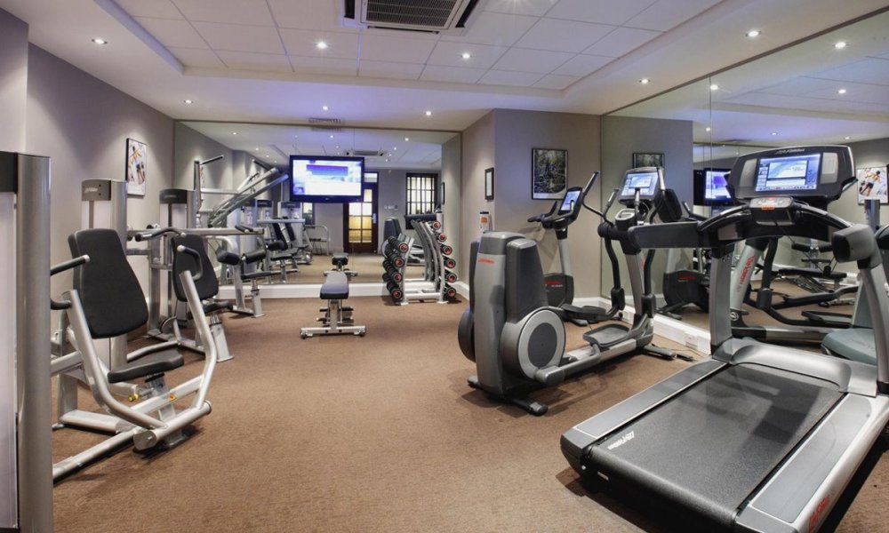 Фон для фотошопа спортивный зал