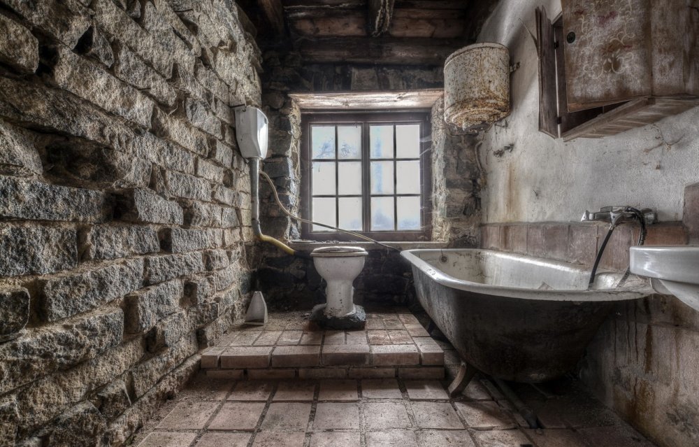 Старинная ванная комната
