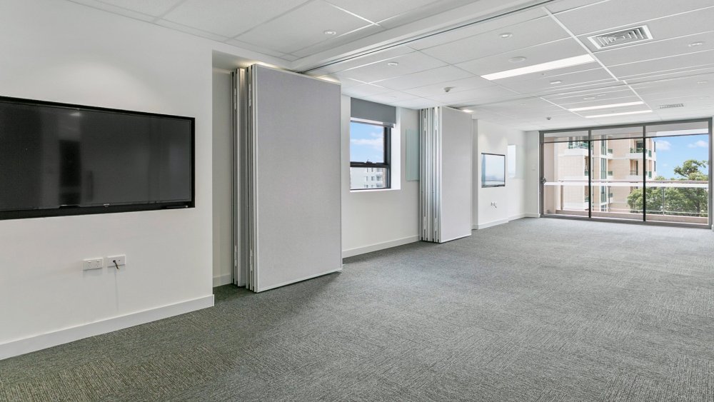 Серые стены в офисе