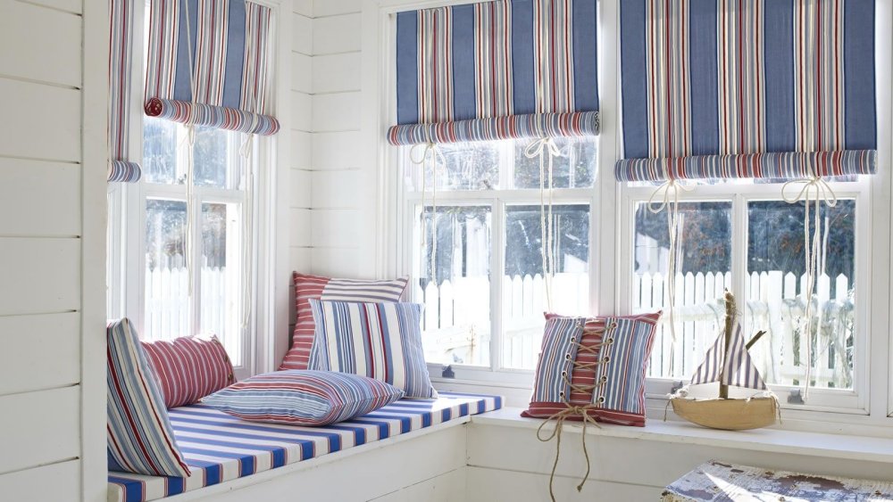 Старинные занавески на окна