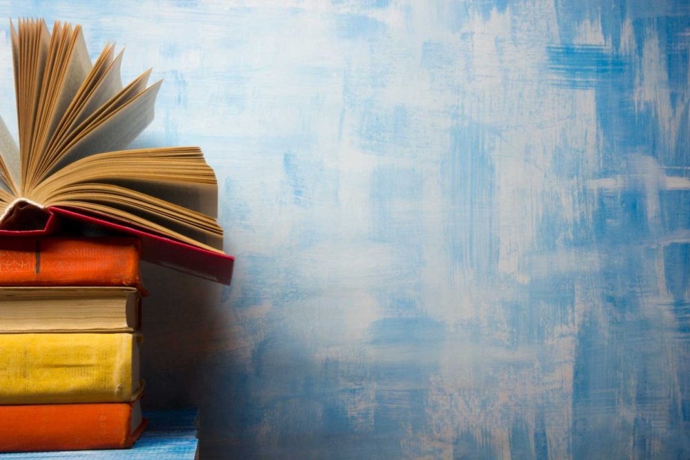 Книги фон