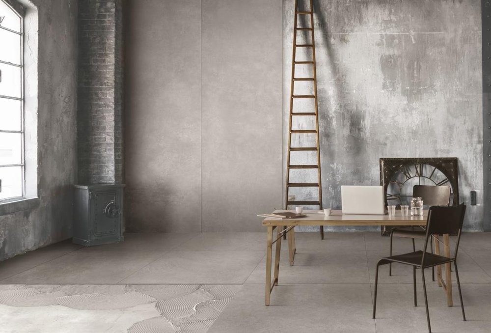 Бетонные стены в интерьере