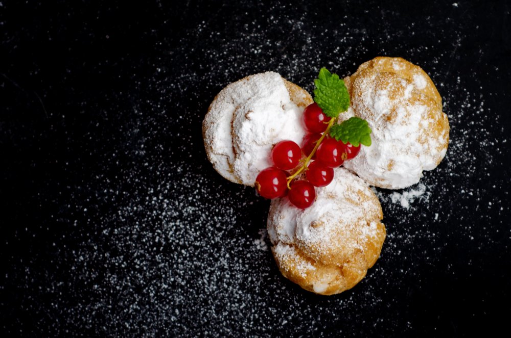 Красивые пирожные