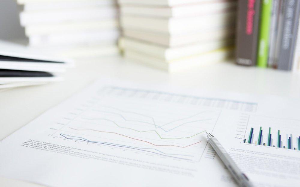 Бумаги на столе