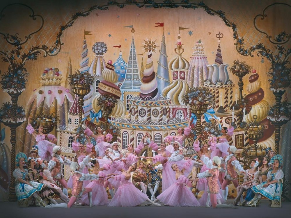 Сказочные силуэты