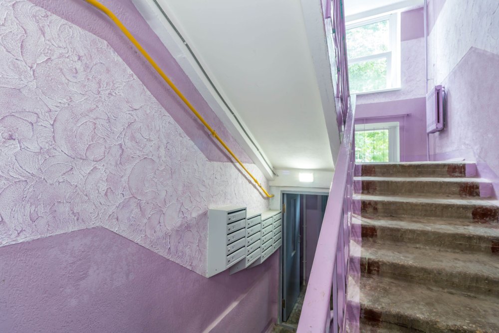 Покраска подъезда