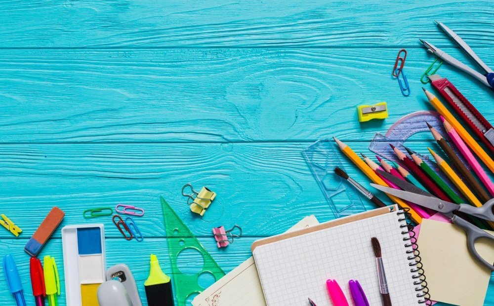 Яркий школьный фон