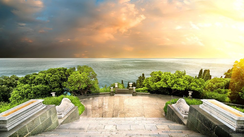 Алупка Воронцовский дворец парк море