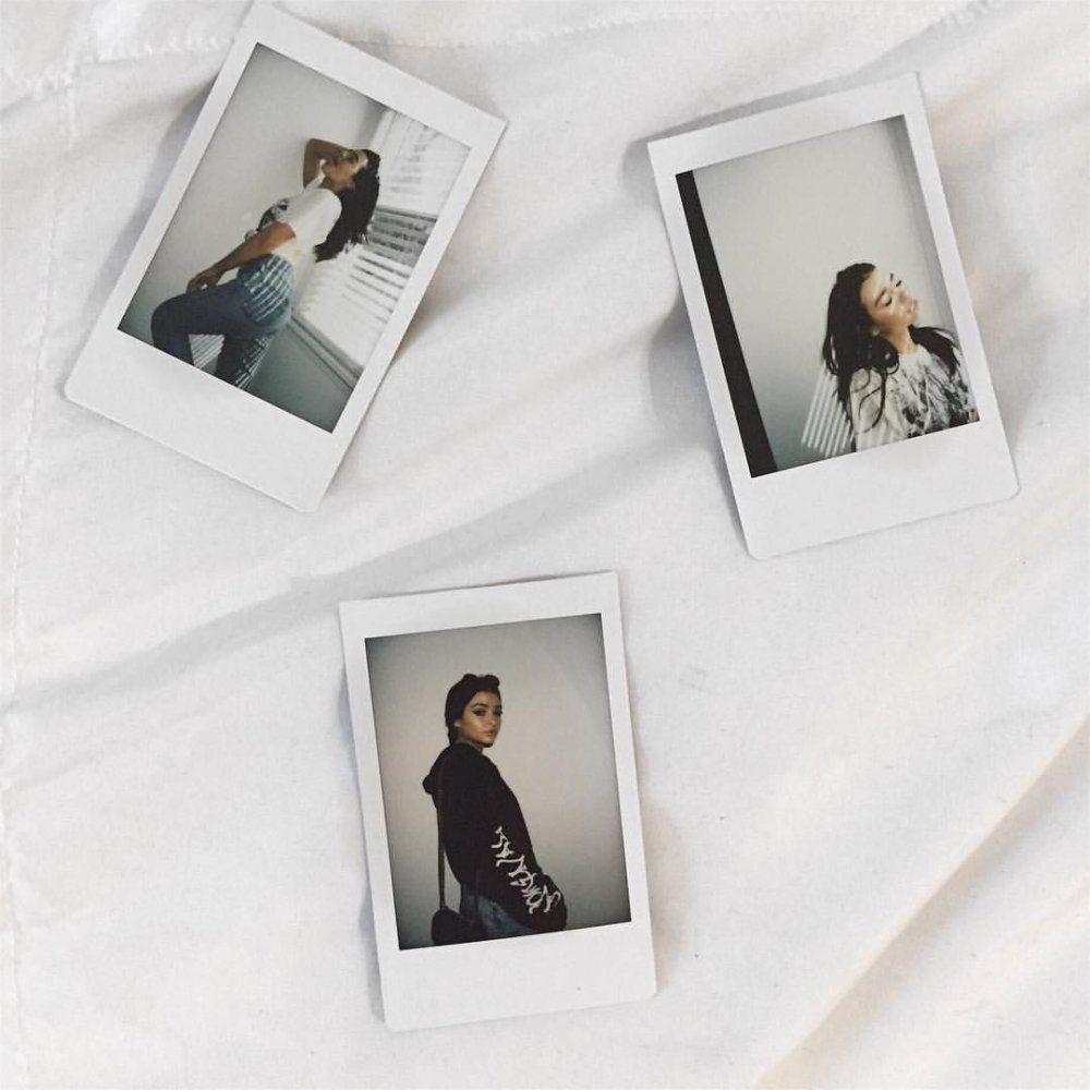 Коллаж из снимков полароид