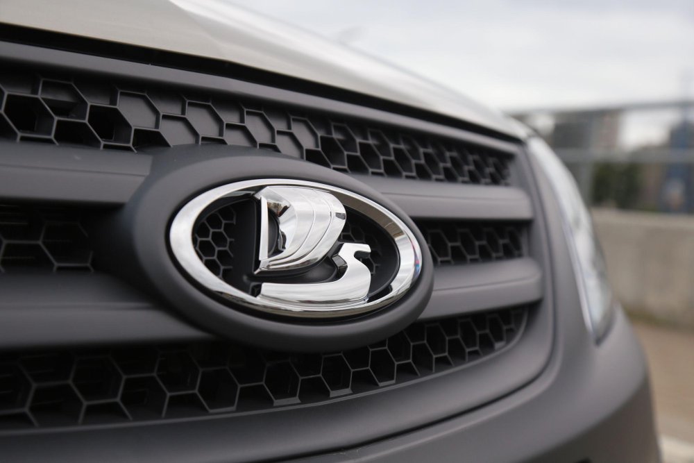 История логотипа Лада