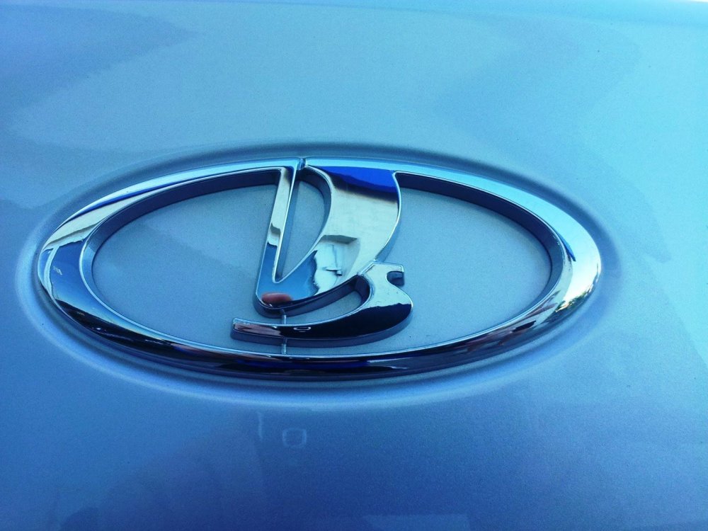 Логотип Лада 2022