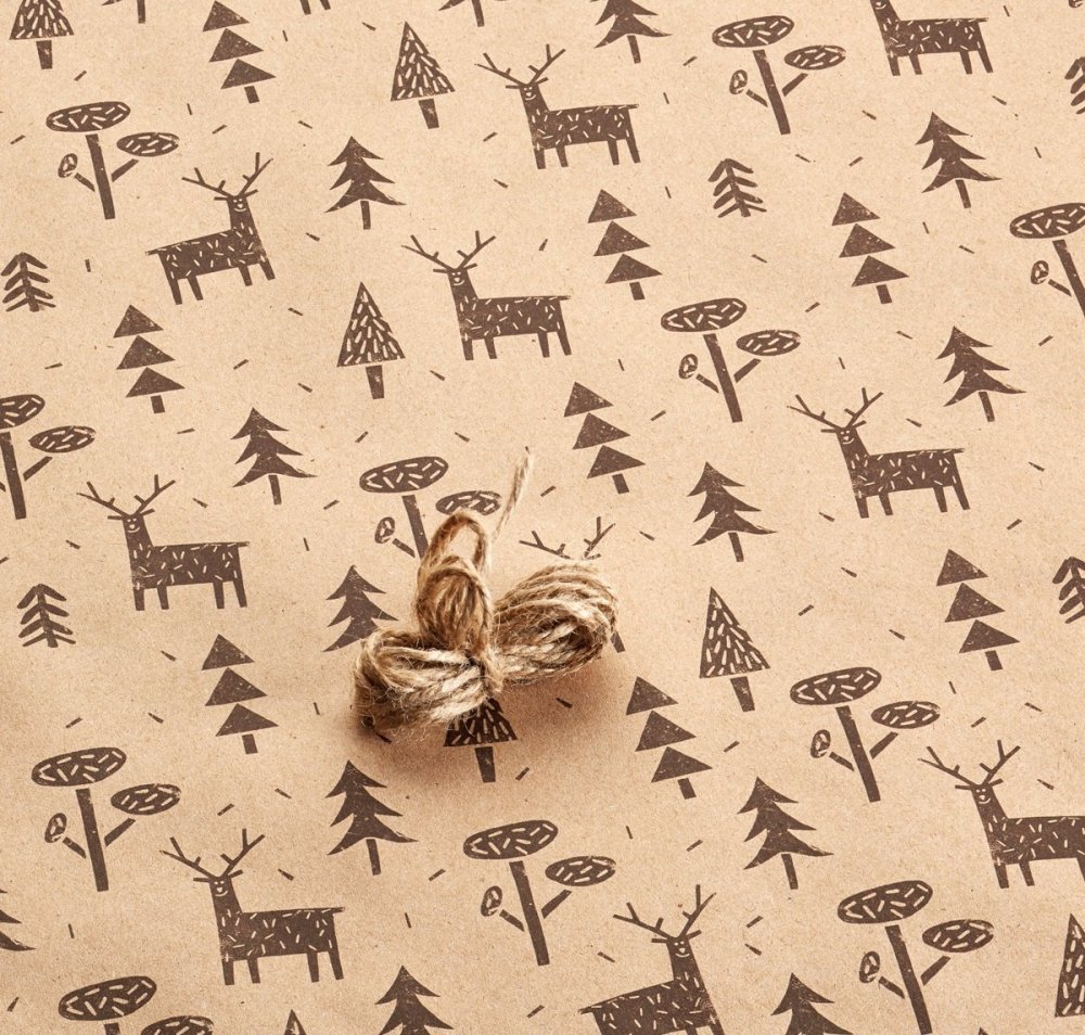 Олени подарочная бумага