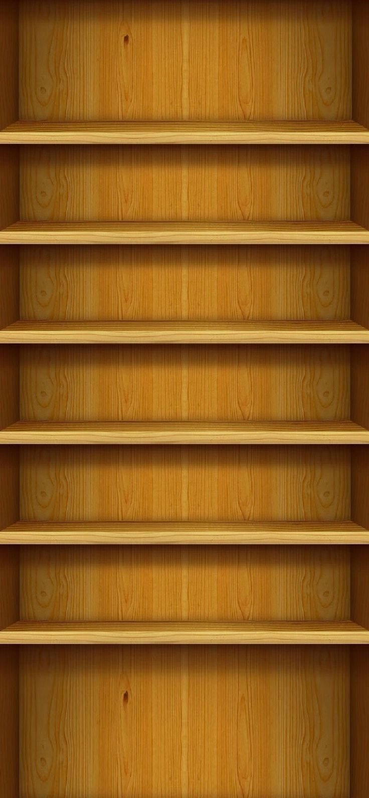 Шкаф с пустыми полками