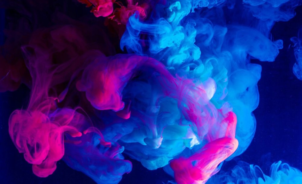 Разноцветный дым