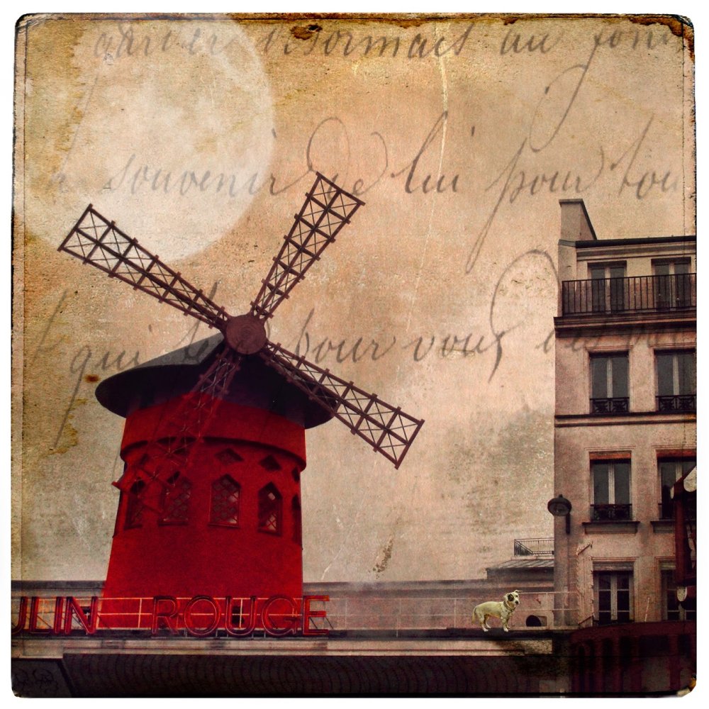 Ветряная мельница Париж