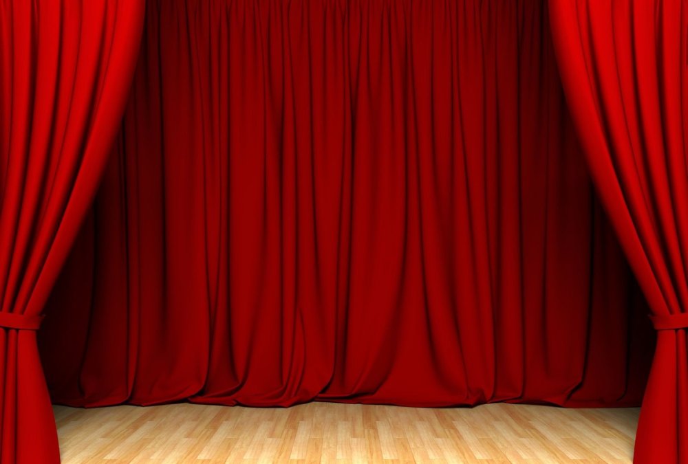 Сцена с красными занавесками